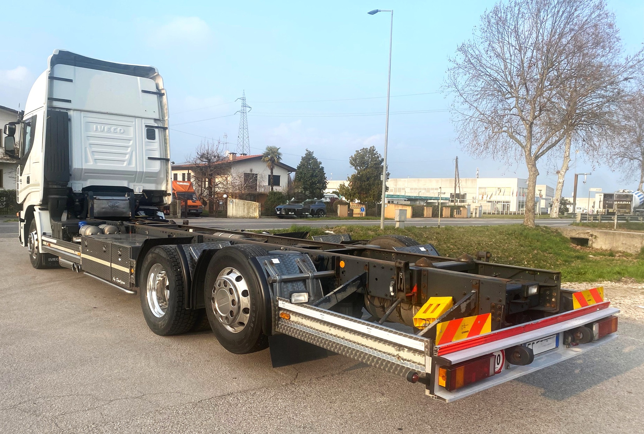 WhatsApp Image 2026-03-05 at 09.39.26