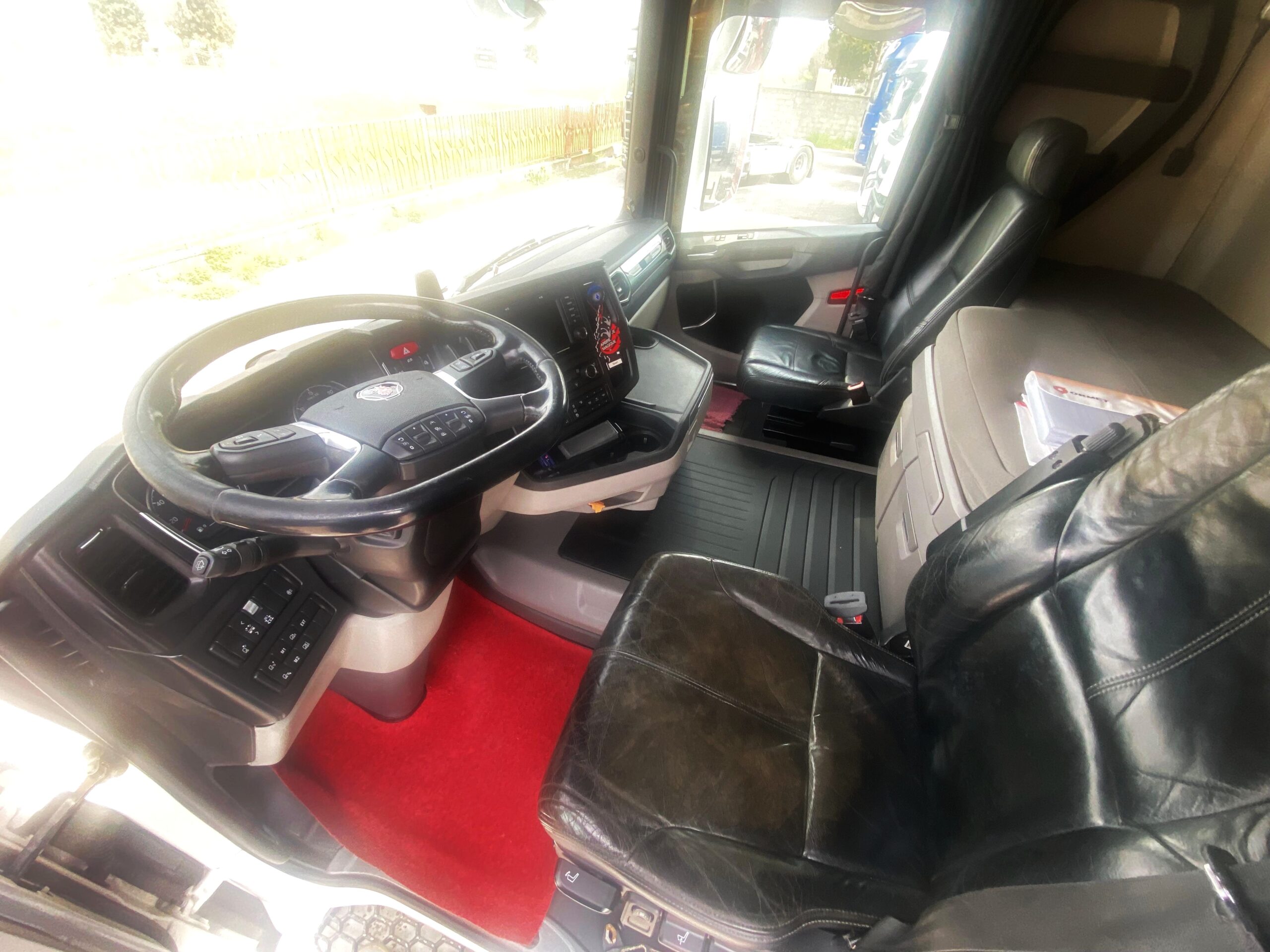 WhatsApp Image 2026-03-09 at 14.37.18 (4)